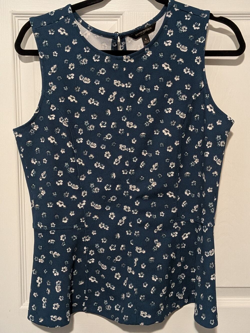Banana Republic Floral Peplum Tank Blouse Sleeveless Blue White Size 8